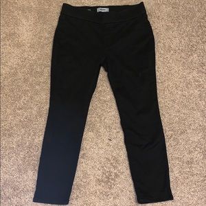 Petite Sonoma Pull on Mid-Rose Skinny Jeans